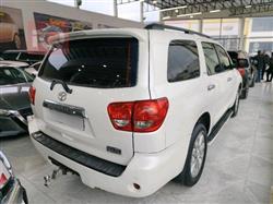 تۆیۆتا سیکۆیا